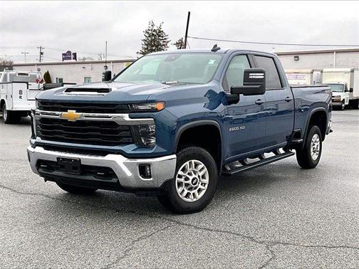2024 Chevrolet Silverado 2500 LT