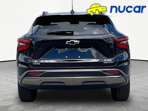 Black 2026 Chevrolet Trax ACTIV