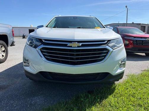 White 2018 Chevrolet Equinox Premier w/1LZ