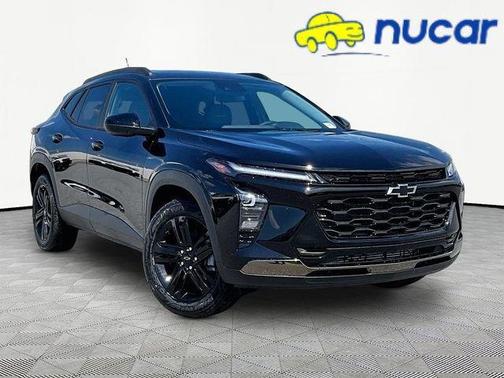 Black 2026 Chevrolet Trax ACTIV