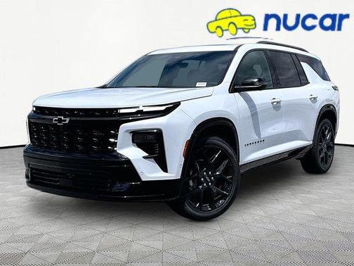 White 2026 Chevrolet Traverse RS