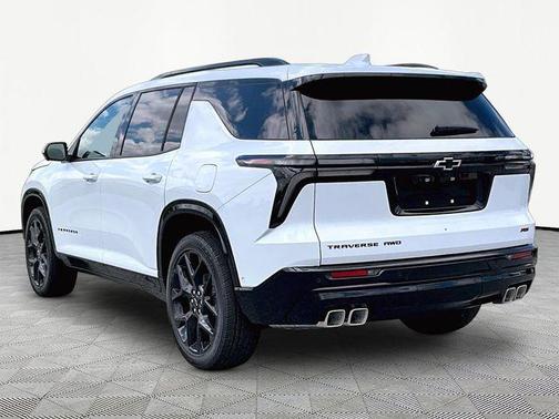 White 2026 Chevrolet Traverse RS