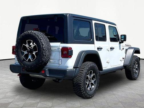 Bright White Clearcoat 2018 Jeep Wrangler Unlimited Rubicon