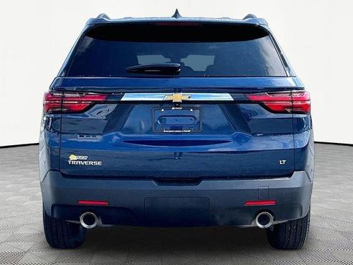 Blue 2023 Chevrolet Traverse LT Cloth