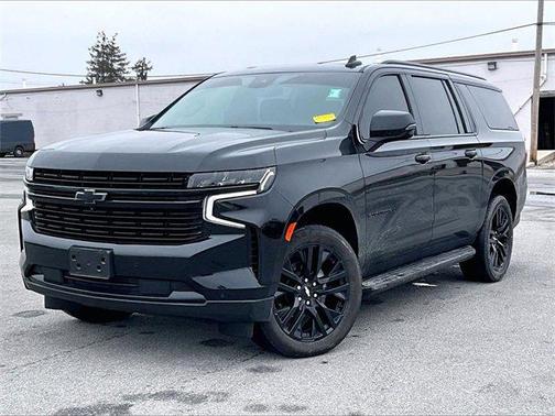 2024 Chevrolet Suburban RST