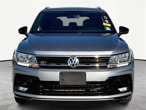 2021 Volkswagen Tiguan 2.0T SE R-Line Black