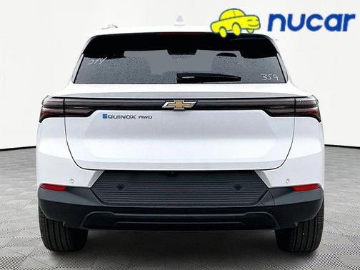 2026 Chevrolet Equinox EV LT 2