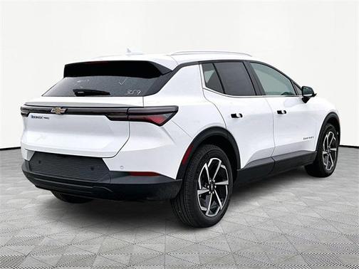 2026 Chevrolet Equinox EV LT 2