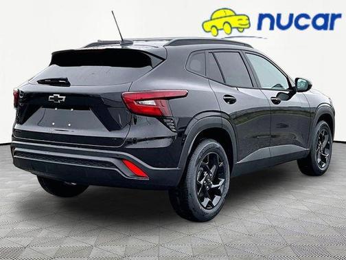 Black 2026 Chevrolet Trax LT