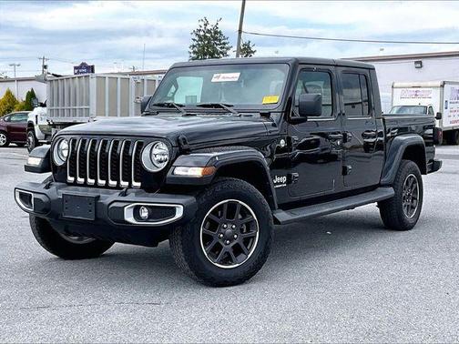 Black 2021 Jeep Gladiator Overland
