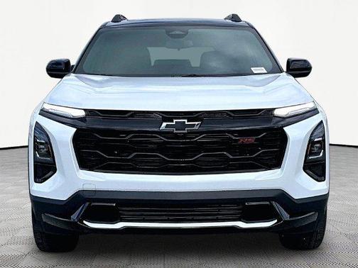 White 2027 Chevrolet Equinox RS