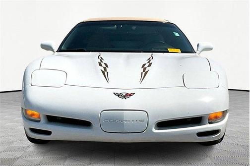 2004 Chevrolet Corvette Base