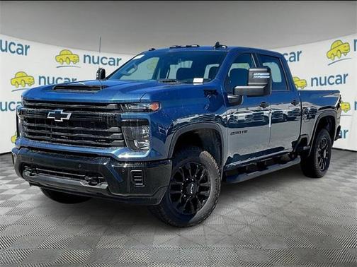 2025 Chevrolet Silverado 2500 Custom