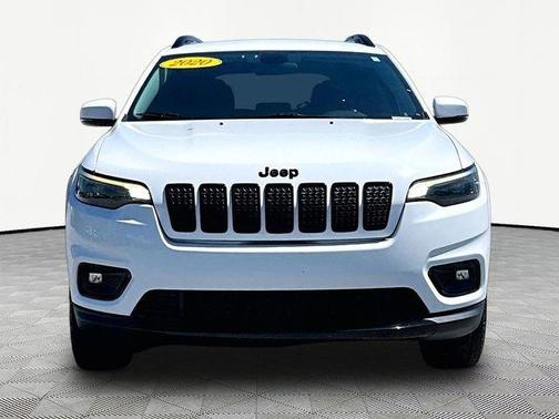 White 2020 Jeep Cherokee Latitude Plus
