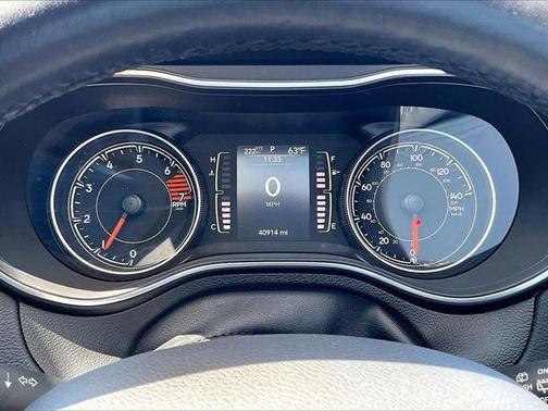 White 2020 Jeep Cherokee Latitude Plus