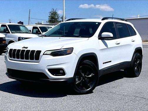 White 2020 Jeep Cherokee Latitude Plus