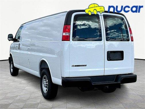 2025 Chevrolet Express 2500 Work Van