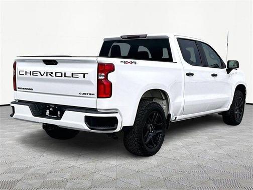 2021 Chevrolet Silverado 1500 Custom