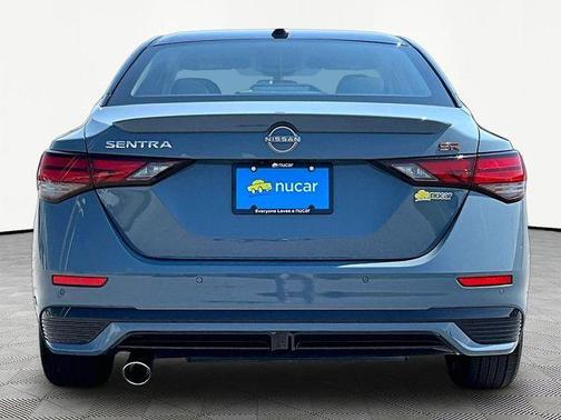 2t Gry Blk Roof 2025 Nissan Sentra SR