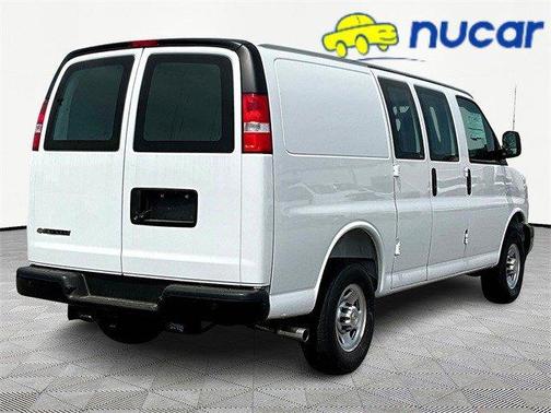 2025 Chevrolet Express 3500 Work Van