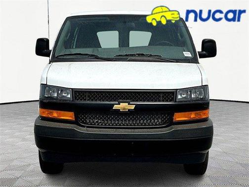 2025 Chevrolet Express 3500 Work Van