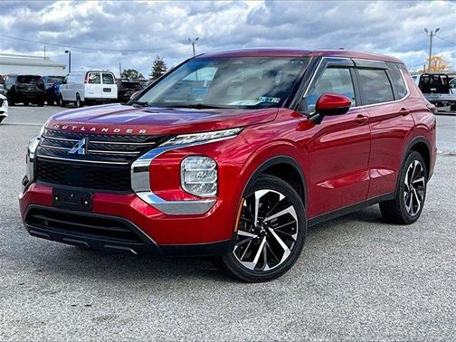 2022 Mitsubishi Outlander ES