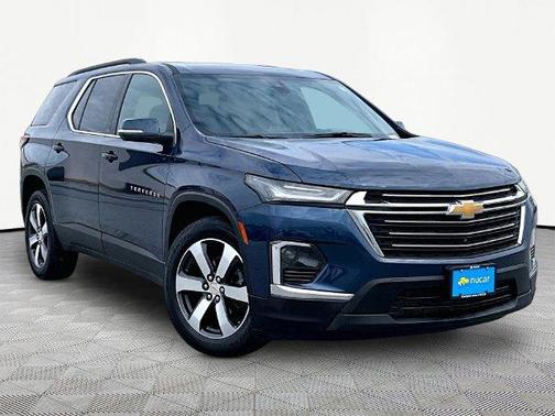 Blue 2023 Chevrolet Traverse LT Leather