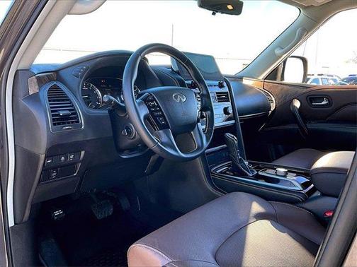 2024 INFINITI QX80 PREMIUM SELECT