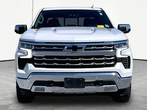 Iridescent Pearl Tricoat 2023 Chevrolet Silverado 1500 LTZ