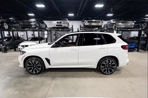 2022 BMW X5 M Base