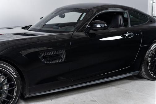 BLACK 2017 Mercedes-Benz AMG GT AMG GT