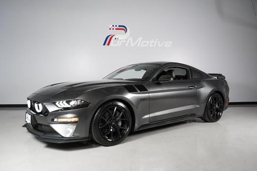 BLACK 2018 Ford Mustang COUPE