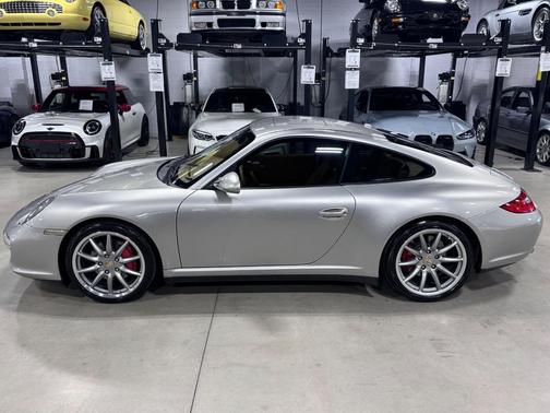2011 Porsche 911 Carrera 4S