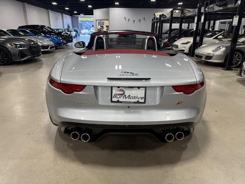 2015 Jaguar F-TYPE V8 S