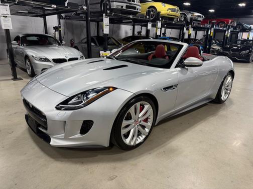2015 Jaguar F-TYPE V8 S