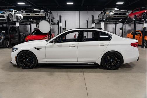 Alpine White 2019 BMW M5 Competition
