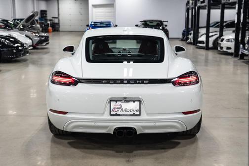 2024 Porsche 718 Cayman S