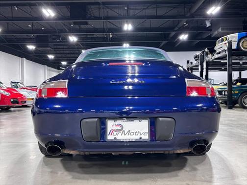 2001 Porsche 911 Carrera