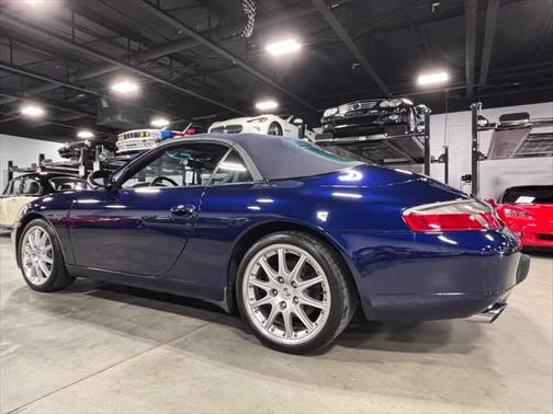 2001 Porsche 911 Carrera