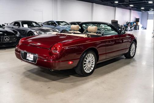 2004 Ford Thunderbird Deluxe