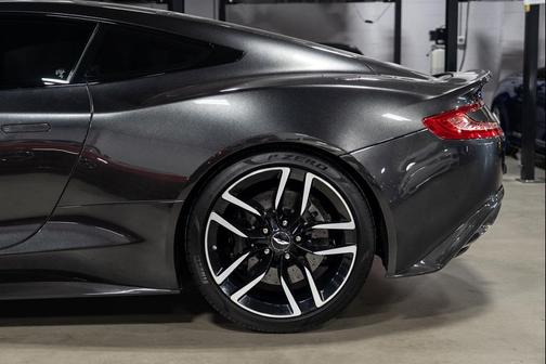 2016 Aston Martin Vanquish 2DR CPE