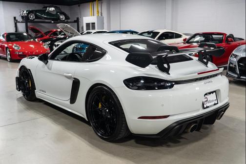 2023 Porsche 718 Cayman GT4 RS