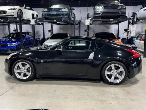 2010 Nissan 370Z Base