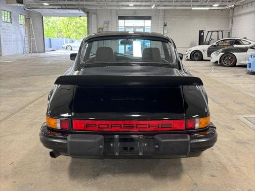1984 Porsche 911 Carrera