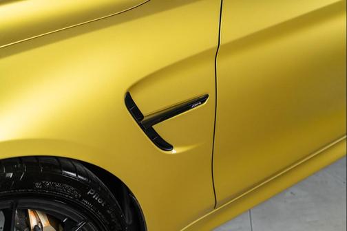 YELLOW 2015 BMW M4 Base