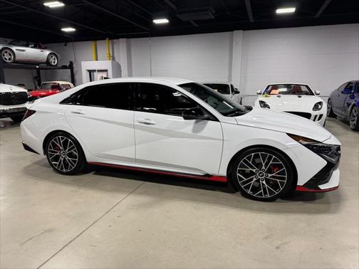 2022 Hyundai ELANTRA N Base