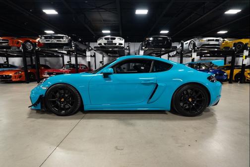 2021 Porsche 718 Cayman GT4