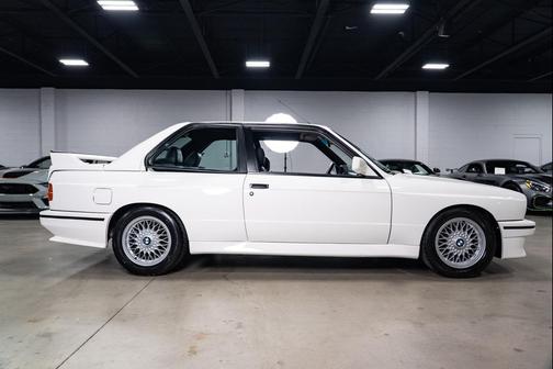 1988 BMW M3 Base