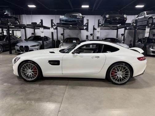 2016 Mercedes-Benz AMG GT AMG GT-S