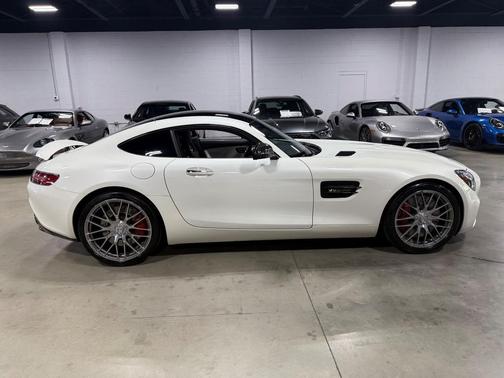 2016 Mercedes-Benz AMG GT AMG GT-S